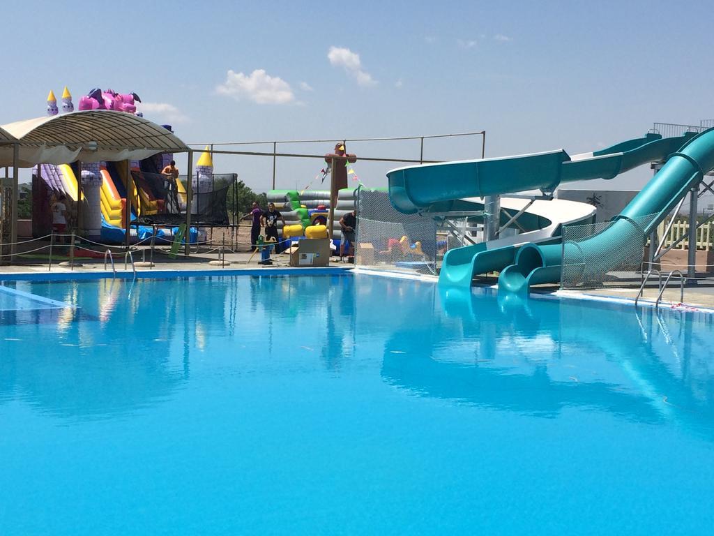 Chris & Eve Mansion Hotel Komotini Buitenkant foto
