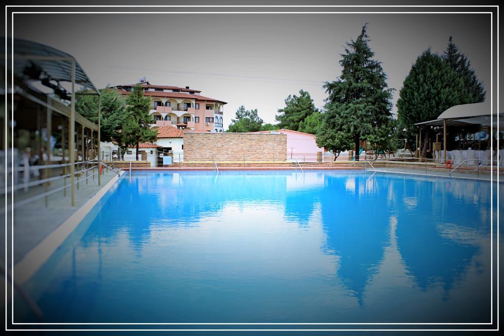 Chris & Eve Mansion Hotel Komotini Buitenkant foto